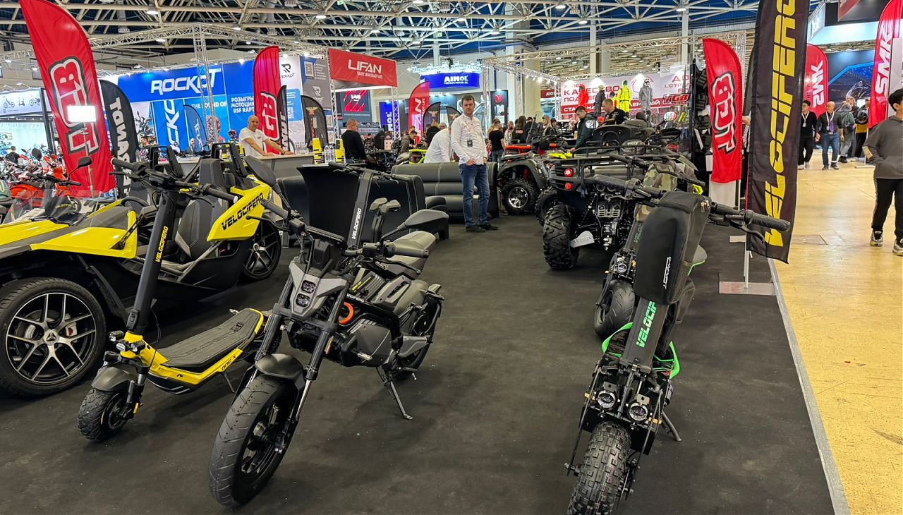 Компания BRANDT принимает гостей на мотосалоне в Москве фото_13