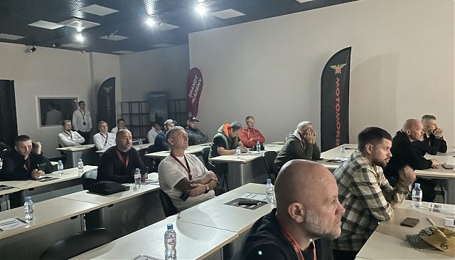 ПРЕЗЕНТАЦИЯ CALIBRO В РОССИИ mobile_52